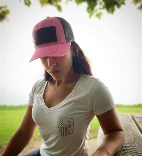 Emily Compagno - Fox News : r/hot_reporters