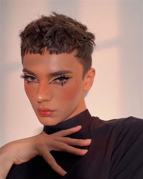 Мужской макияж или как словить краш 💕 | Male makeup, Makeup, Carnival ...