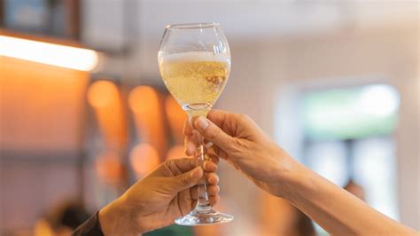 Diferença Entre Frisante E Espumante - Salton | Blog | Você sabe qual é a diferença entre frisante e espumante ...