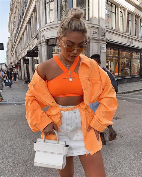 Outfits neón para ser las más atractiva este otoño | Es la Moda