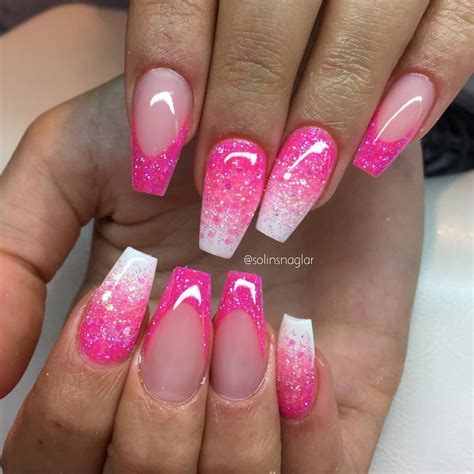 Sparkle With Glitter Pink And White Nails In 2023! – The FSHN