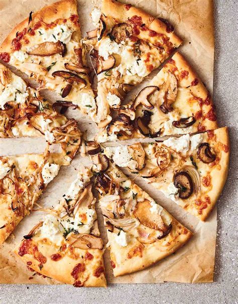 Mushroom Pizza with Ricotta – Leite's Culinaria