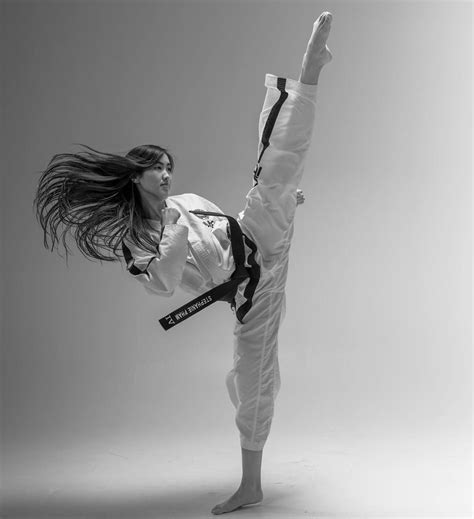 Stephanie Pham - Taekwondo | Mulheres de artes marciais, Artes marciais ...