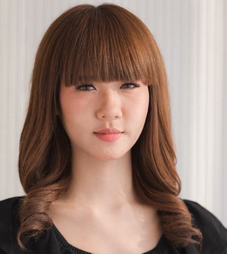 kieu cat toc mui nhon thay doi phong cach voi front hair cut
