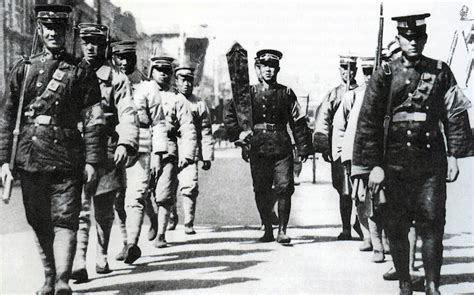 Японский военный патруль на улицах Шанхая...: foto_history — LiveJournal