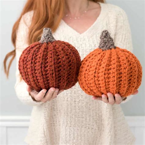crochet  pumpkin  easy