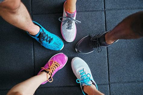 9 Different Types of Running Shoes for Men and Women - ThreadCurve