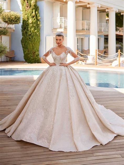 Ball Gown Wedding Dresses With Bling And Corset