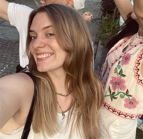 Antonia Lange - Extra - e-TALENTA