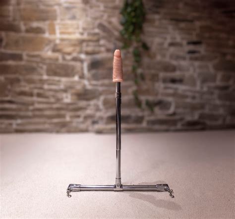 One Bar Prison Spreizstange mit höhenverstellbarem Dildo - Etsy Schweiz