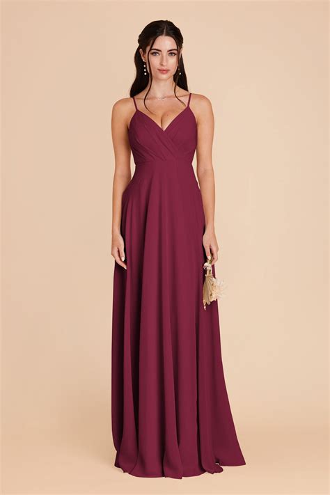 Berry Colored Dresses: Chic Designs That Turn Heads Instantly 1