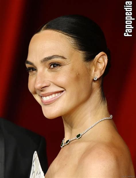 Gal Gadot Nude Leaks - Photo #10406228 - Fapopedia