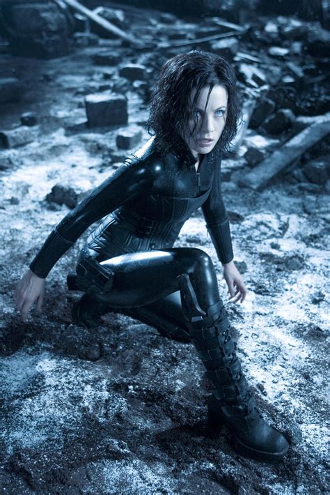Kate #Beckinsale as Seline in '#Underworld' | アンダーワールド, 女性戦士, 007 映画