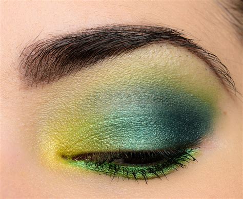 A Vibrant Chartreuse, Teal, & Blue Eye with Make Up For Ever Artist ...