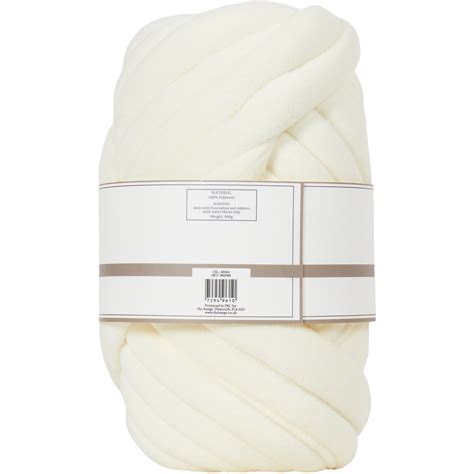 Divante Velvet Tube Yarn - Cream | Wilko