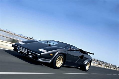 lamborghini countach lp quattrovalvole guide history