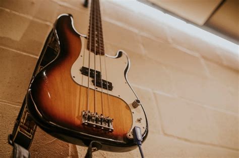 bass instrument pictures