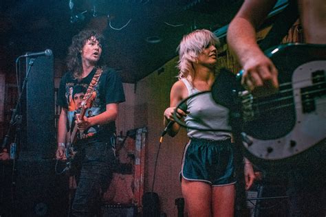 Amy Taylor (Amyl and the Sniffers) : r/SexyMusicians