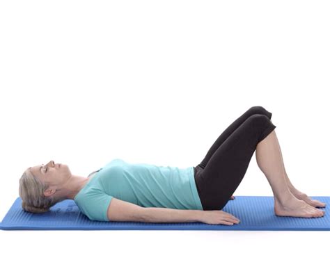 How to perform - Hook lying