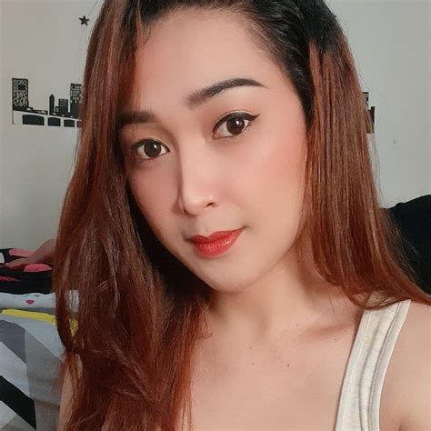 Ts Laras, Indonesian Transsexual companion in Bali