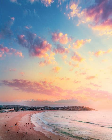 Bondi BeachFree Stock Photo
