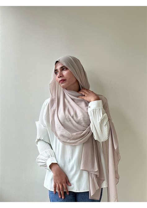 Malaysian premium silver nude chiffon & georgette hijab – hijabsin