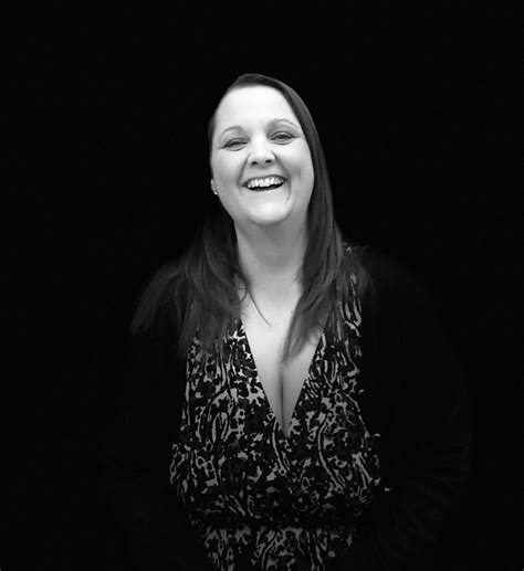 Linsey Hughes - Global Support Services