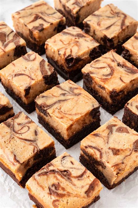 Brownie Bottom Cheesecake - Simply Stacie