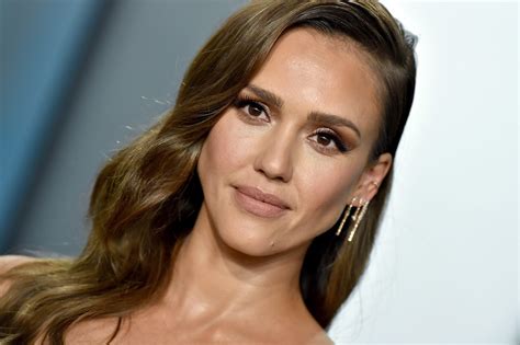 Jessica Alba : Inside Jessica Alba S 10 Million Beverly Hills Dream