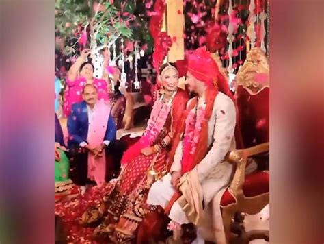 Yuzvendra Chahal Shares "Special" Wedding Video Featuring Wife ...