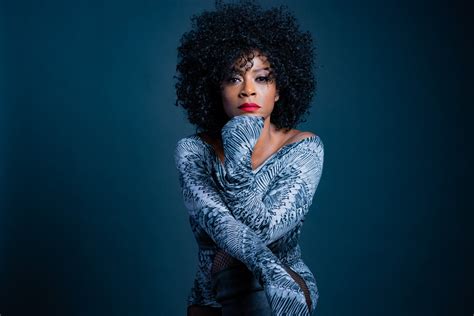 Karen LeBlanc - Actor, Singer & Voice Artist