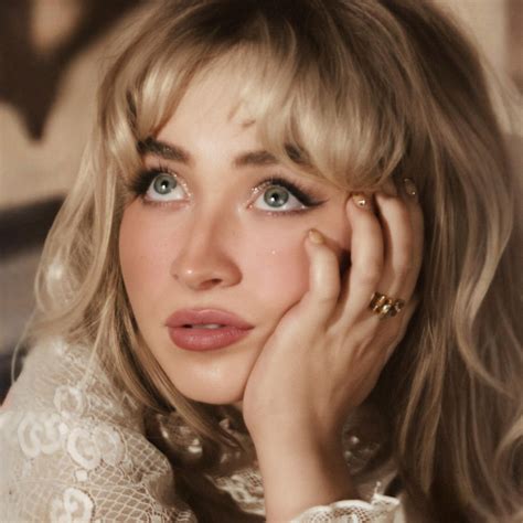 sabrina carpenter icon pfp profile picture rare reaction pic