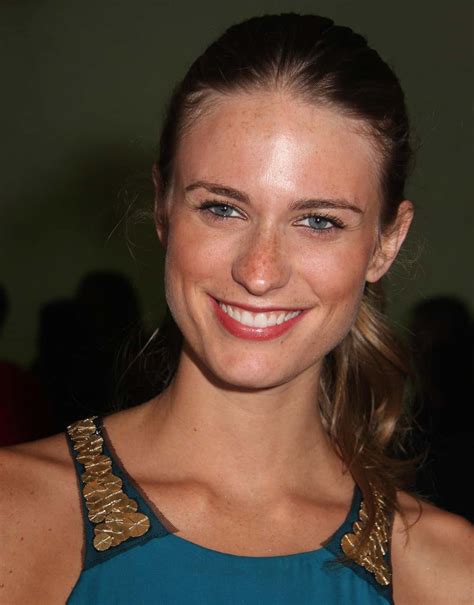 The 95+ Most Beautiful Sports Illustrated Swimsuit Models, Ranked