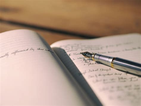 11 B2C Copywriting Tips to Help You Resonate With Your Audience