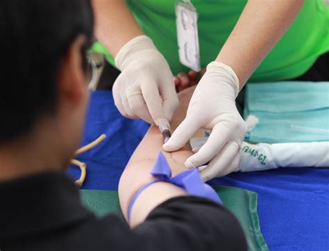 how to become a mobile phlebotomist