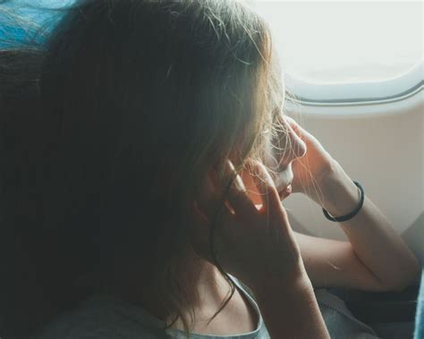 El truco para que no se te taponen los oídos en el avión