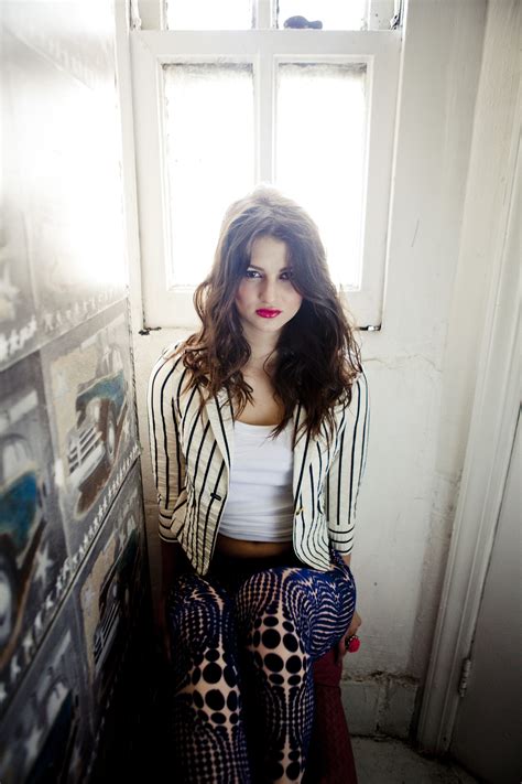 Boston-born Lily Lane is a pop fusion singer and songwriter based in