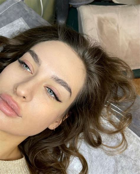 Наращивание ресниц стрелка | Lashes beauty, Makeup eyelashes, Hair ...