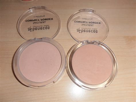 Le PepeRosa: Benecos: natural compact powder (porcelain e beige)