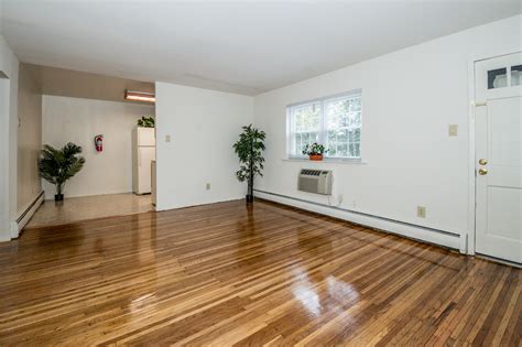 Riverside Garden – DanJon Management