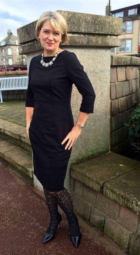 Workwear chic for women over 40 – Artofit