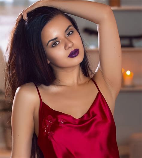 Carmen Summer (Actress) Age, Height, Weight, Biography, Boyfriend, Wiki