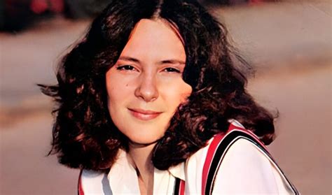 Plumas E Paetês Elizabeth Savala - 'Plumas e Paetês': Veja elenco da novela após 45 anos