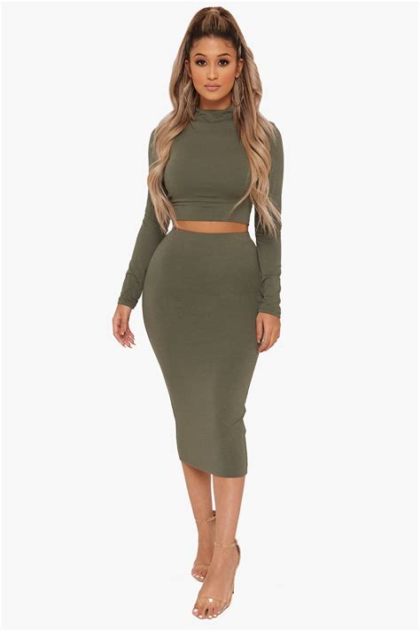 Discover 19 Amanda Padilla ideas on this Pinterest board | how to wear