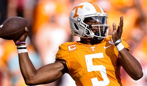 Tennessee Quarterback Hendon Hooker Sparks Heisman Talk After Torching ...