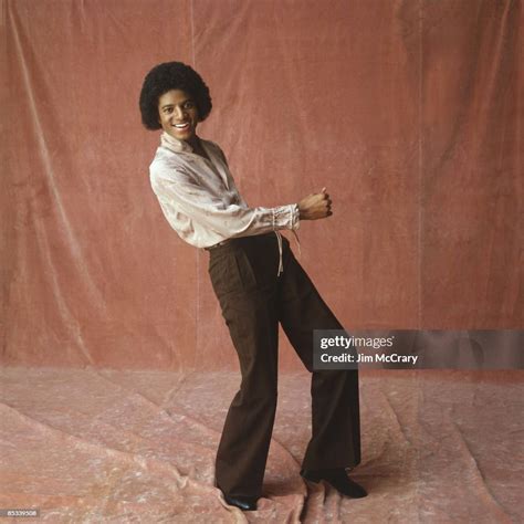 photo  michael jackson posed full length studio portrait  news