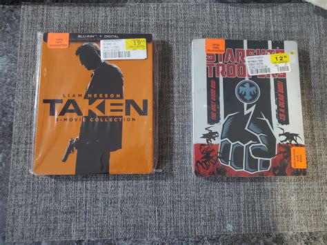 I'll need a fake I.D. to rent ultra porn : r/futurama