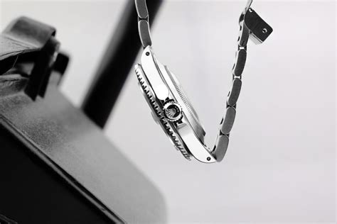 open  rolex case  open  rolex  millenary watches