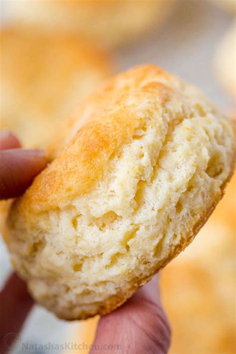 These Fluffy Homemade Biscuits are Perfect with Any Meal!