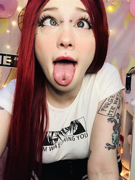 Egirl Ahegao | Scrolller
